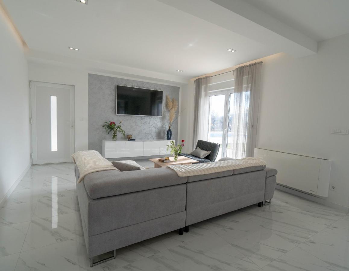 Villa Lukrecia, Luxury Villa in Imotski-Makarska Donji Proložac Esterno foto